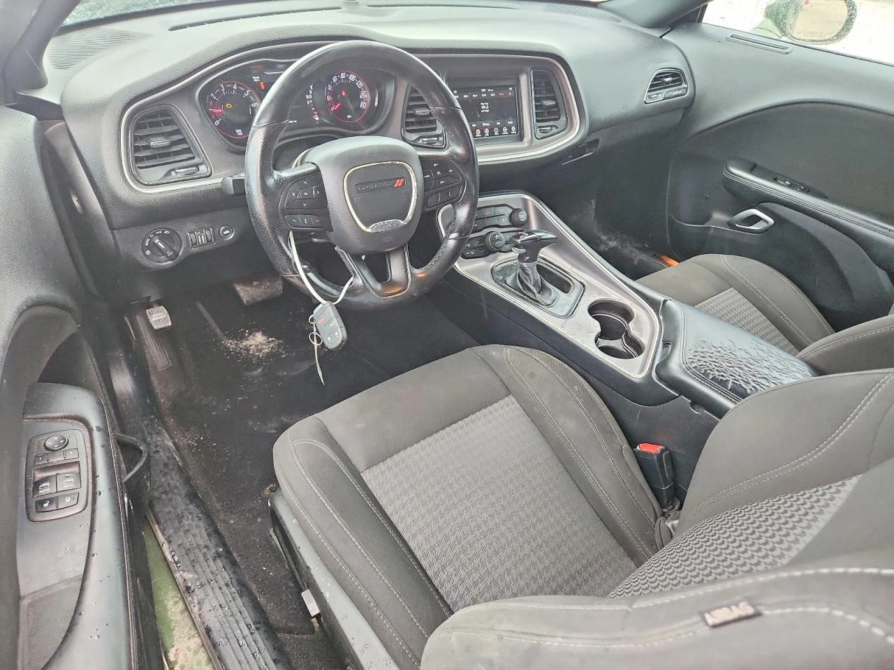 Dodge Challenger 3.6l Sxt, снимка 8 - Автомобили и джипове - 55463968
