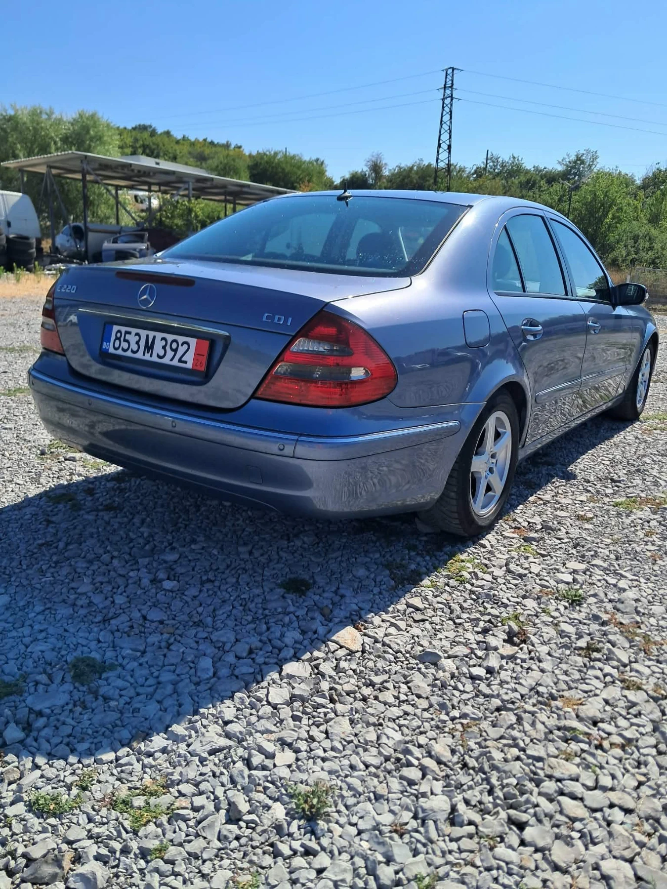 Mercedes-Benz E 220 2.2CDI, снимка 4 - Автомобили и джипове - 55478191