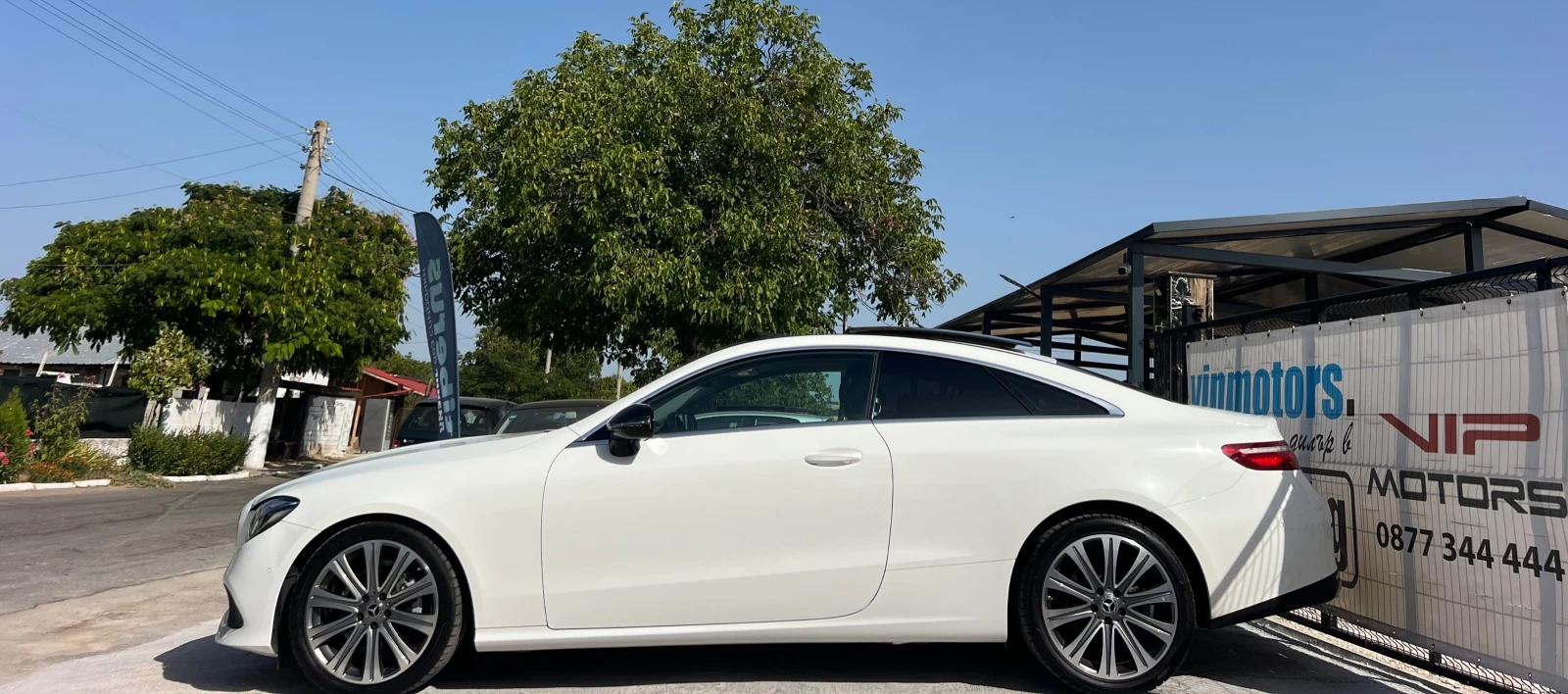 Mercedes-Benz E 220 COUPE AMG/DIGITAL/PANORAMA/SWAROVSKI/PODGREV/FULL/, снимка 3 - Автомобили и джипове - 55873895