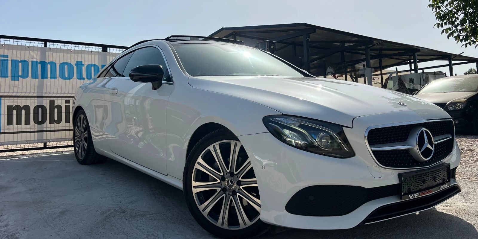 Mercedes-Benz E 220 COUPE AMG/DIGITAL/PANORAMA/SWAROVSKI/PODGREV/FULL/, снимка 5 - Автомобили и джипове - 55873895