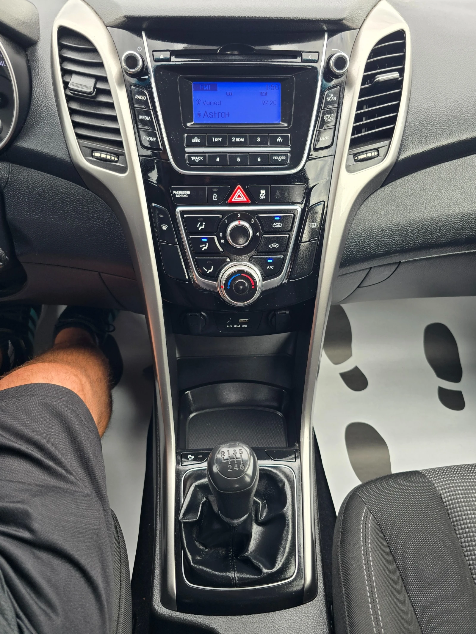 Hyundai I30 1.4I-100K.C-EURO6 | Mobile.bg � ����������� 13