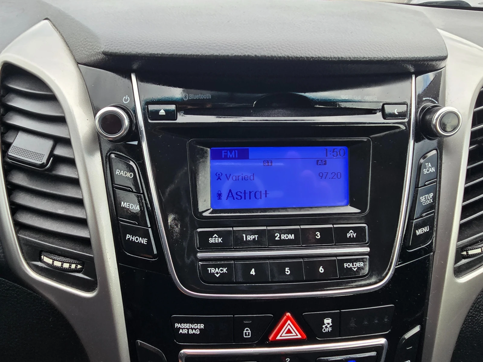 Hyundai I30 1.4I-100K.C-EURO6 | Mobile.bg � ����������� 12