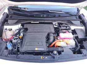 Kia Niro 1.6 GDI Hybrid 22 г. , снимка 16