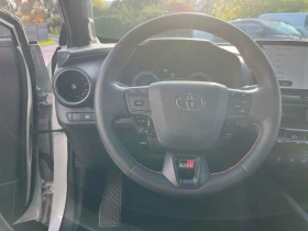 Toyota C-HR 2.0 HEV GR SPORT 4X4 PREMIERE EDITION, снимка 9