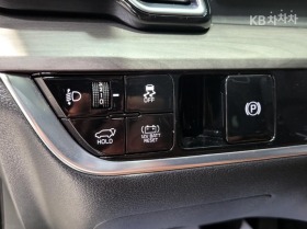 Kia Sportage Hybrid 1.6 Turbo, снимка 10 - Автомобили и джипове - 45522238
