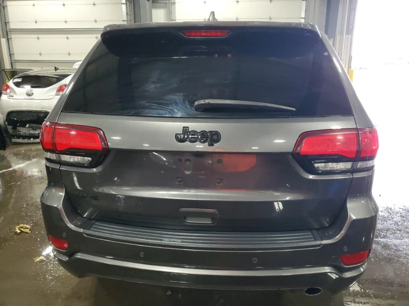 Jeep Grand cherokee Laredo, снимка 5 - Автомобили и джипове - 52370352