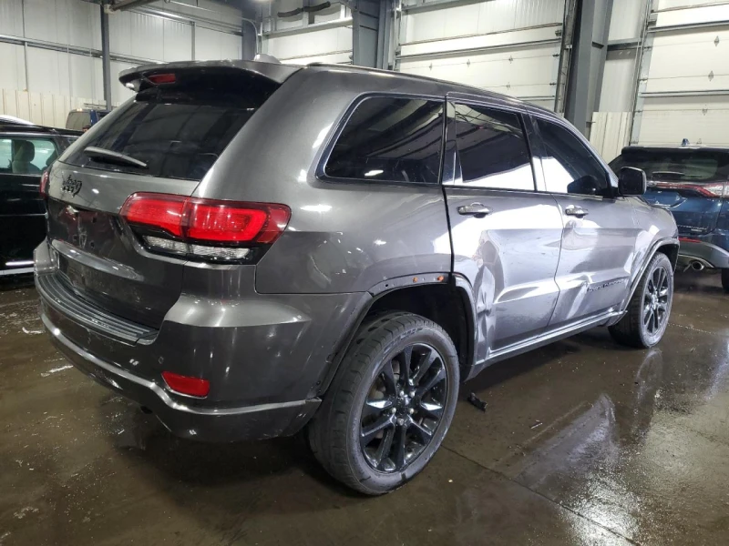 Jeep Grand cherokee Laredo, снимка 6 - Автомобили и джипове - 52370352