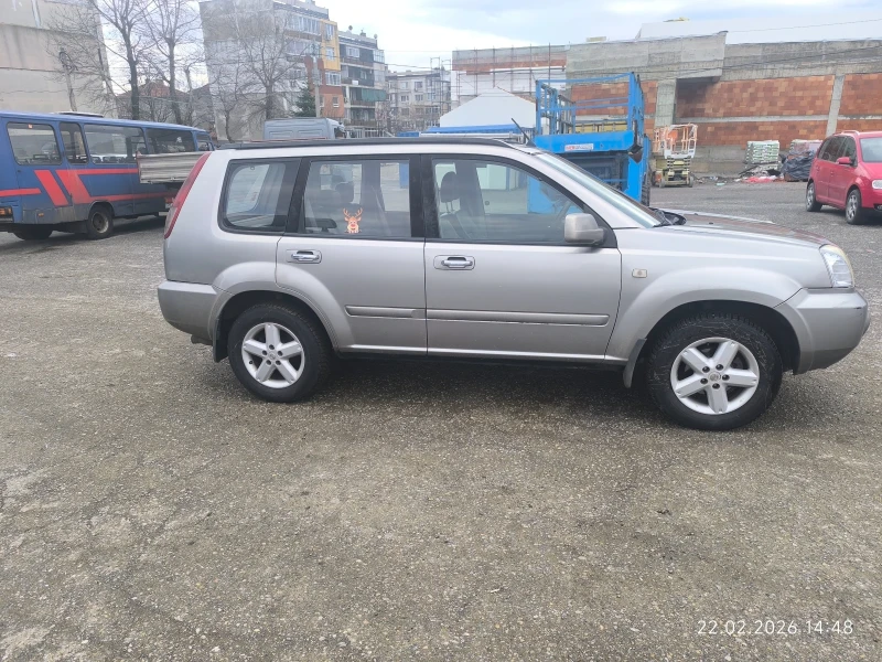 Nissan X-trail 2.2 dci, снимка 7 - Автомобили и джипове - 53582336