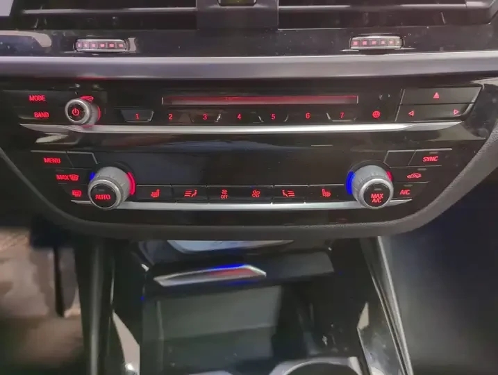 BMW X3 �������* ������* ������* LANE* ASSIST*  | Mobile.bg � ����������� 9