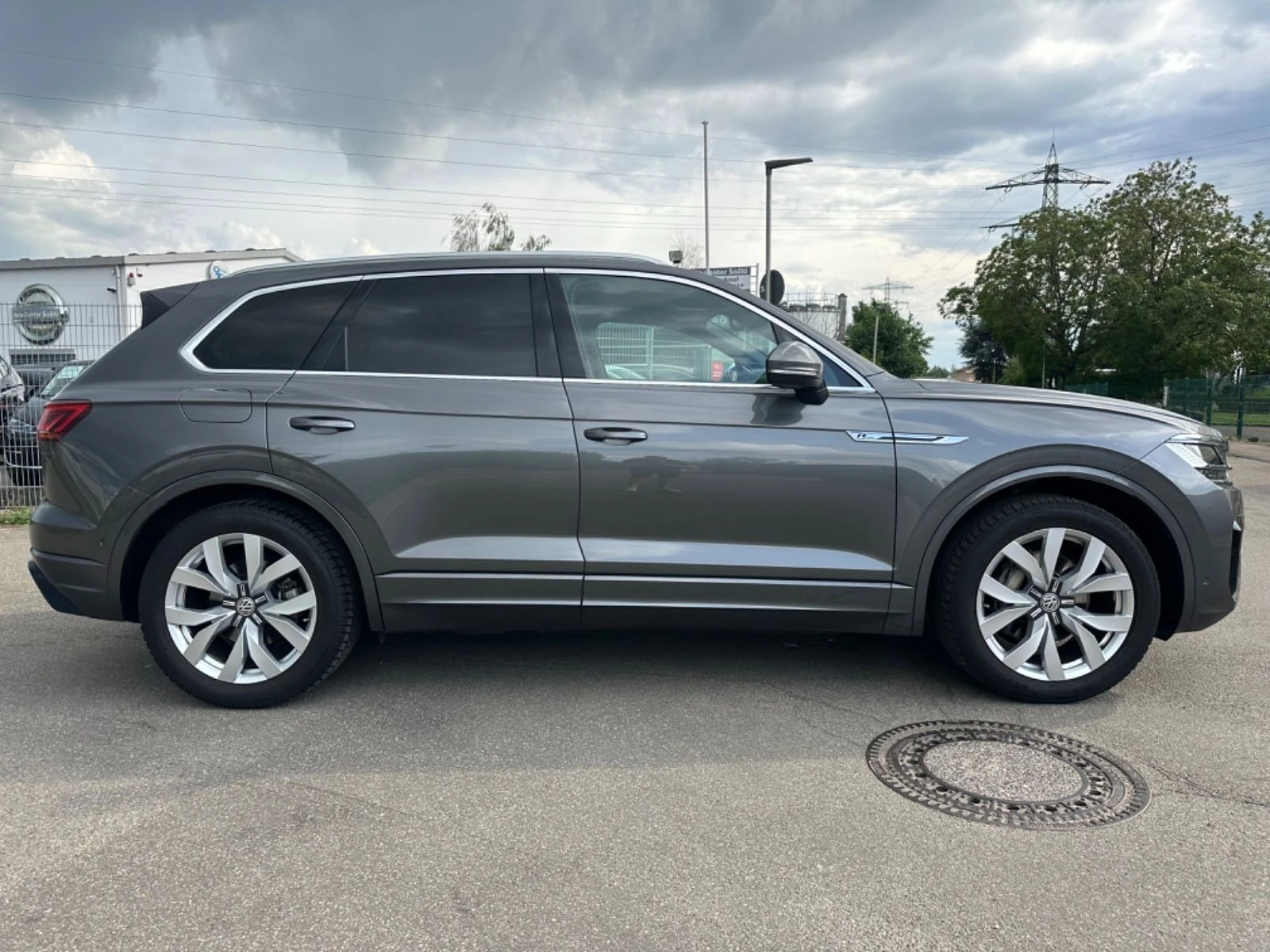 VW Touareg * 3.0TDI* 4MOTION* R-LINE* LED* NAVI*  - изображение 4