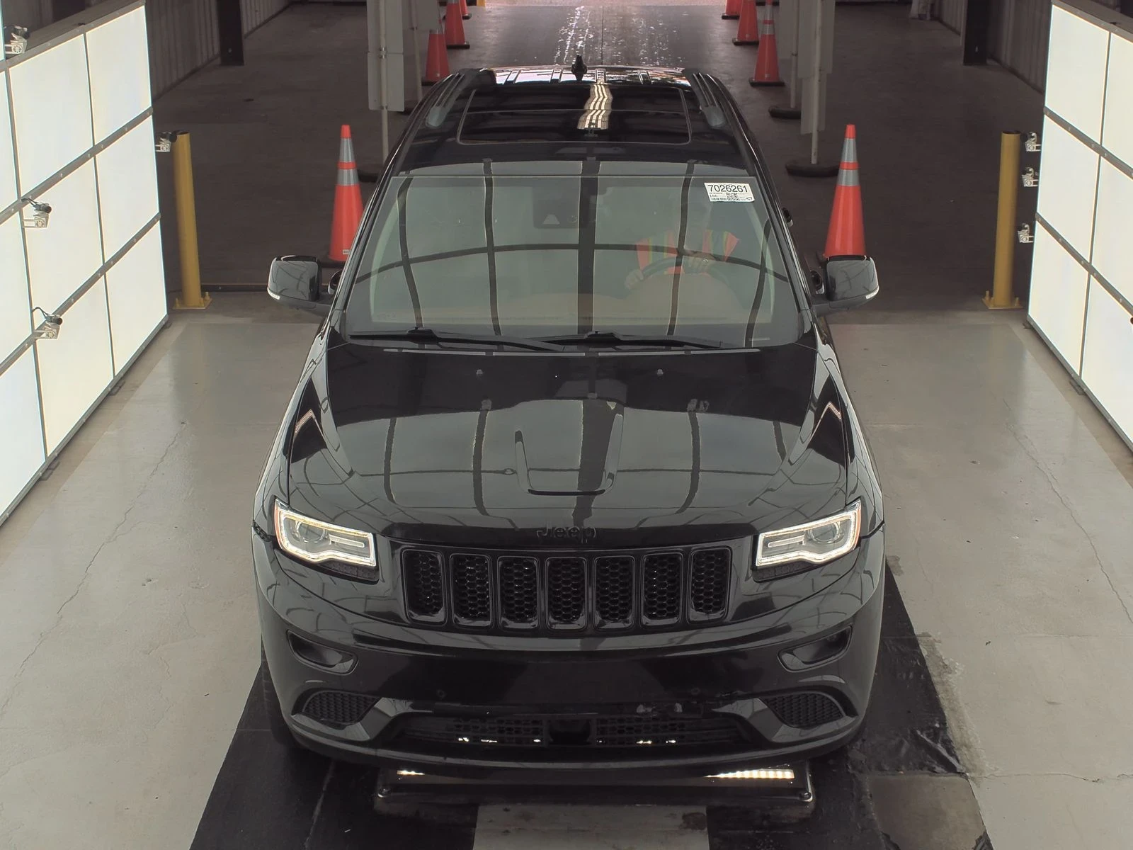 Jeep Grand cherokee  - изображение 2