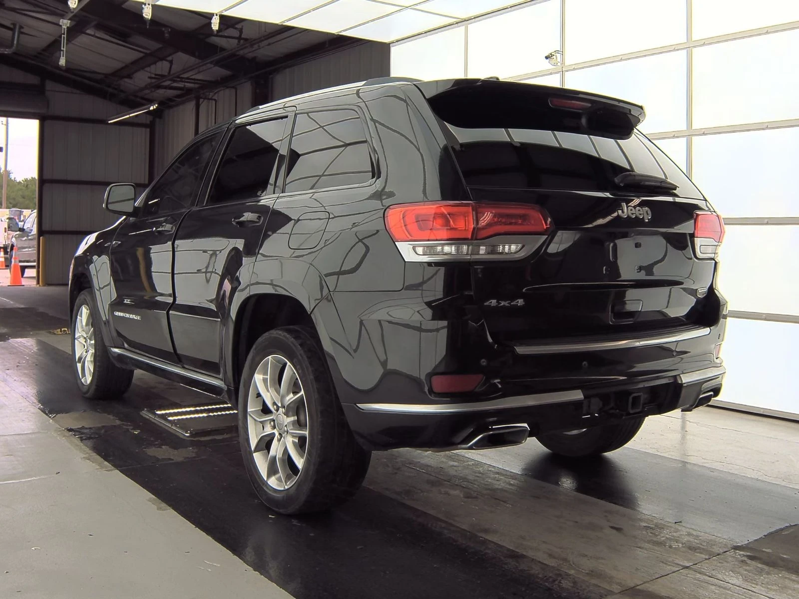 Jeep Grand cherokee  - изображение 6