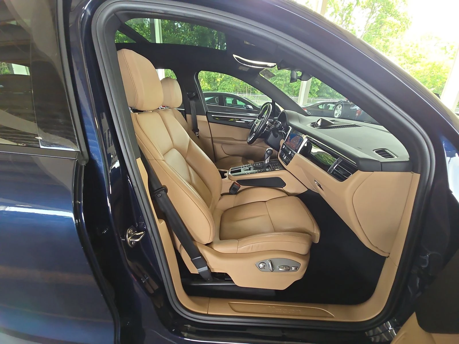 Porsche Macan Keyless* LCA* Bose* Подгрев* Обдухване* Memory*  - изображение 8