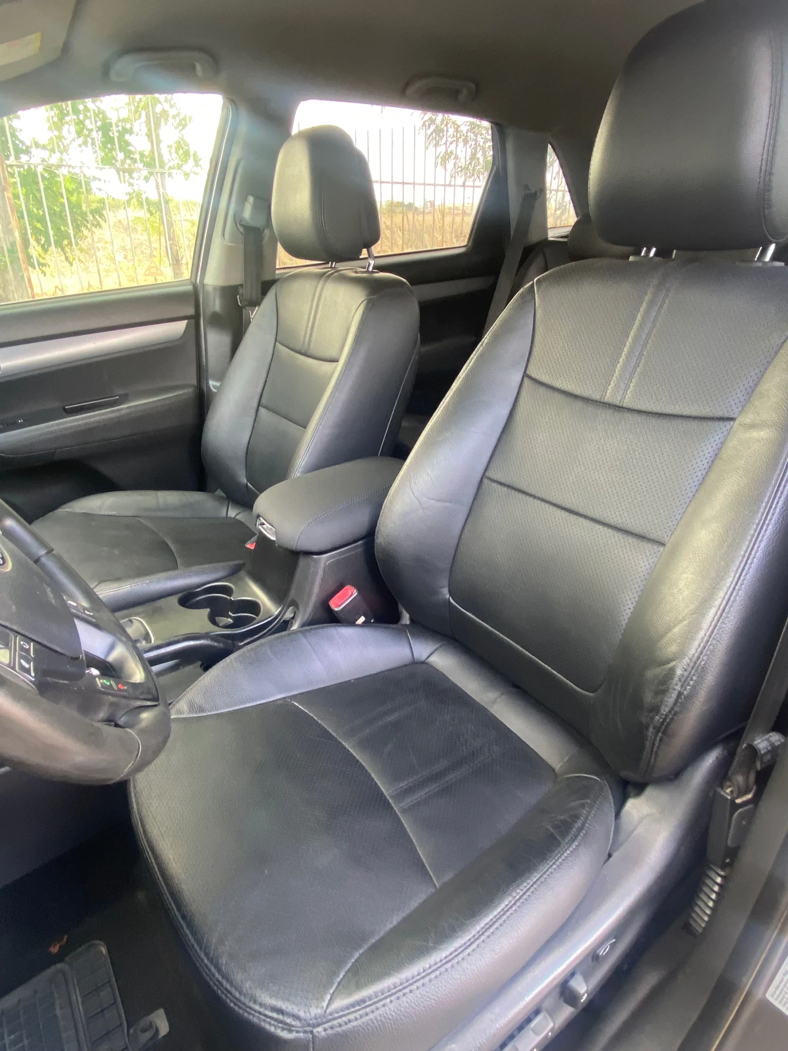 Kia Sorento 2.0d 7-МЕСТНА  - изображение 9