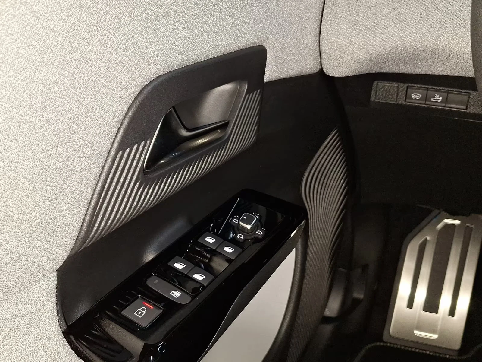 Citroen C5 Aircross ���!/MAX/213HP/MEMO/360/HUD/KLESS/DIGI/CPLAY/630g | Mobile.bg � ����������� 13