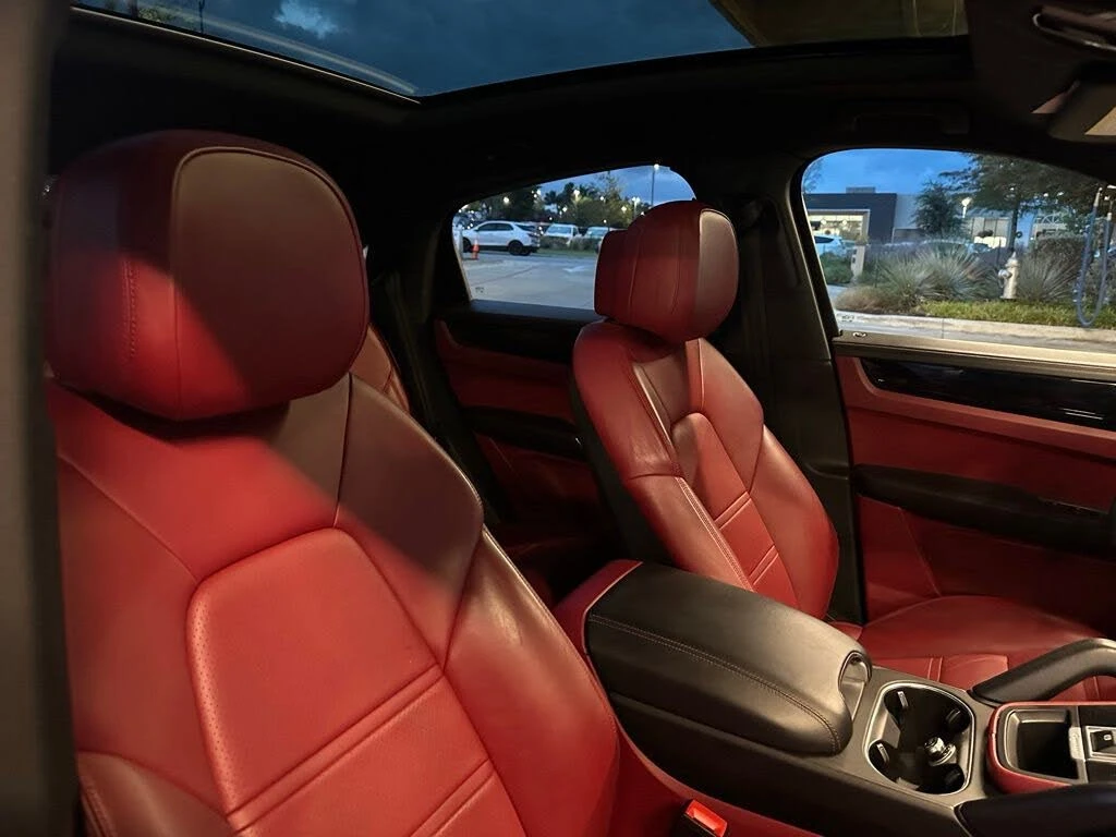 Porsche Cayenne Coupe* S* АвтоКредит* (ЦЕНА ДО БГ) - изображение 9