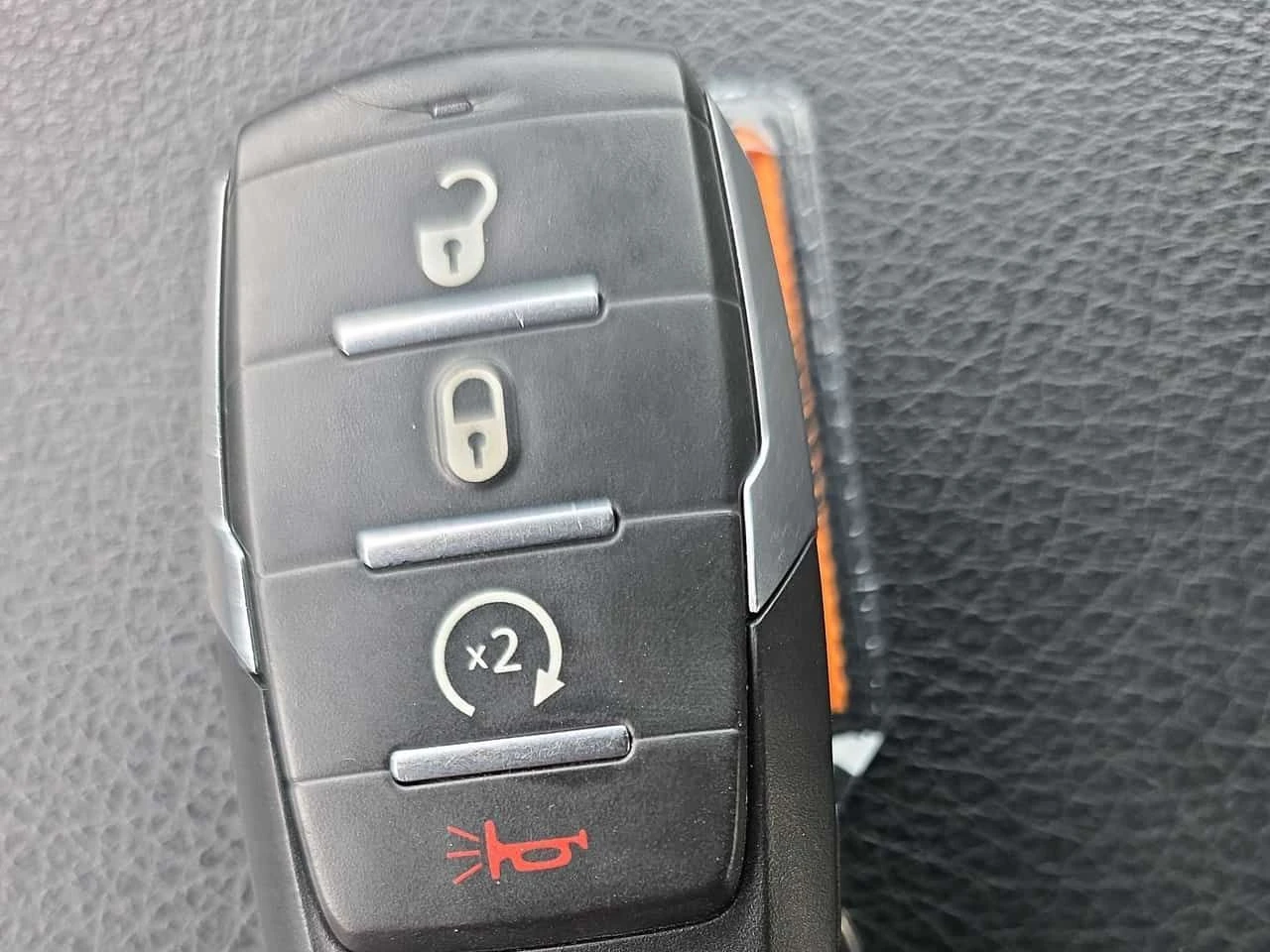 Dodge RAM 1500 Big Horn /CAMERA/���� �� ������  | Mobile.bg � ����������� 16