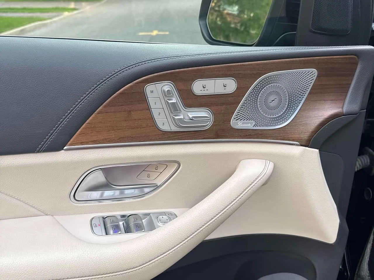 Mercedes-Benz GLE 450 /360/DISTRONIC/BURMESTER/АВТОКРЕДИТ, снимка 10 - Автомобили и джипове - 54787053