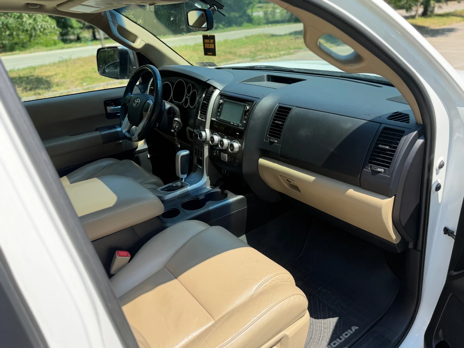 Toyota Sequoia Limited, снимка 13 - Автомобили и джипове - 54988698