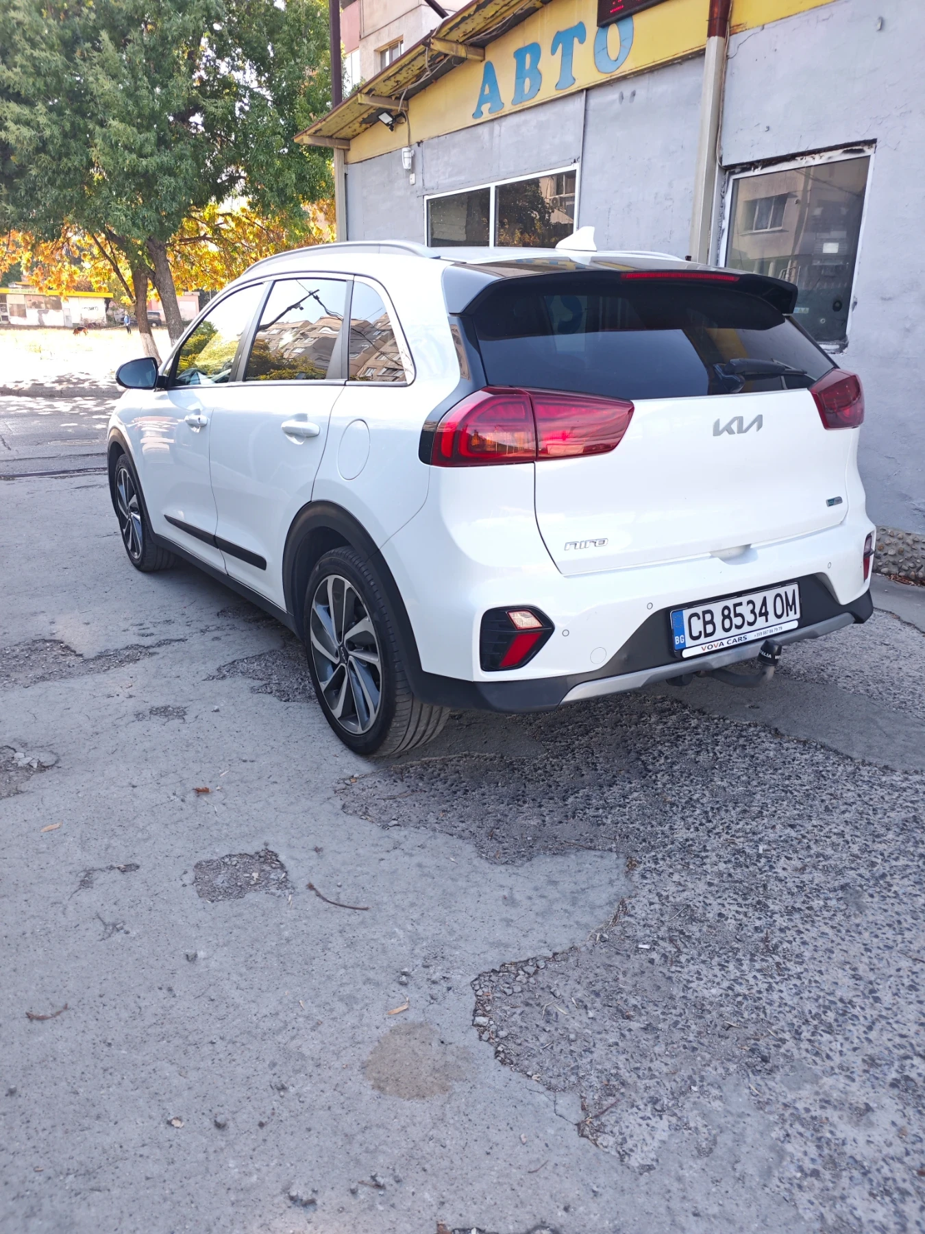Kia Niro 1.6 GDI Hybrid 22 г. , снимка 6 - Автомобили и джипове - 56315023