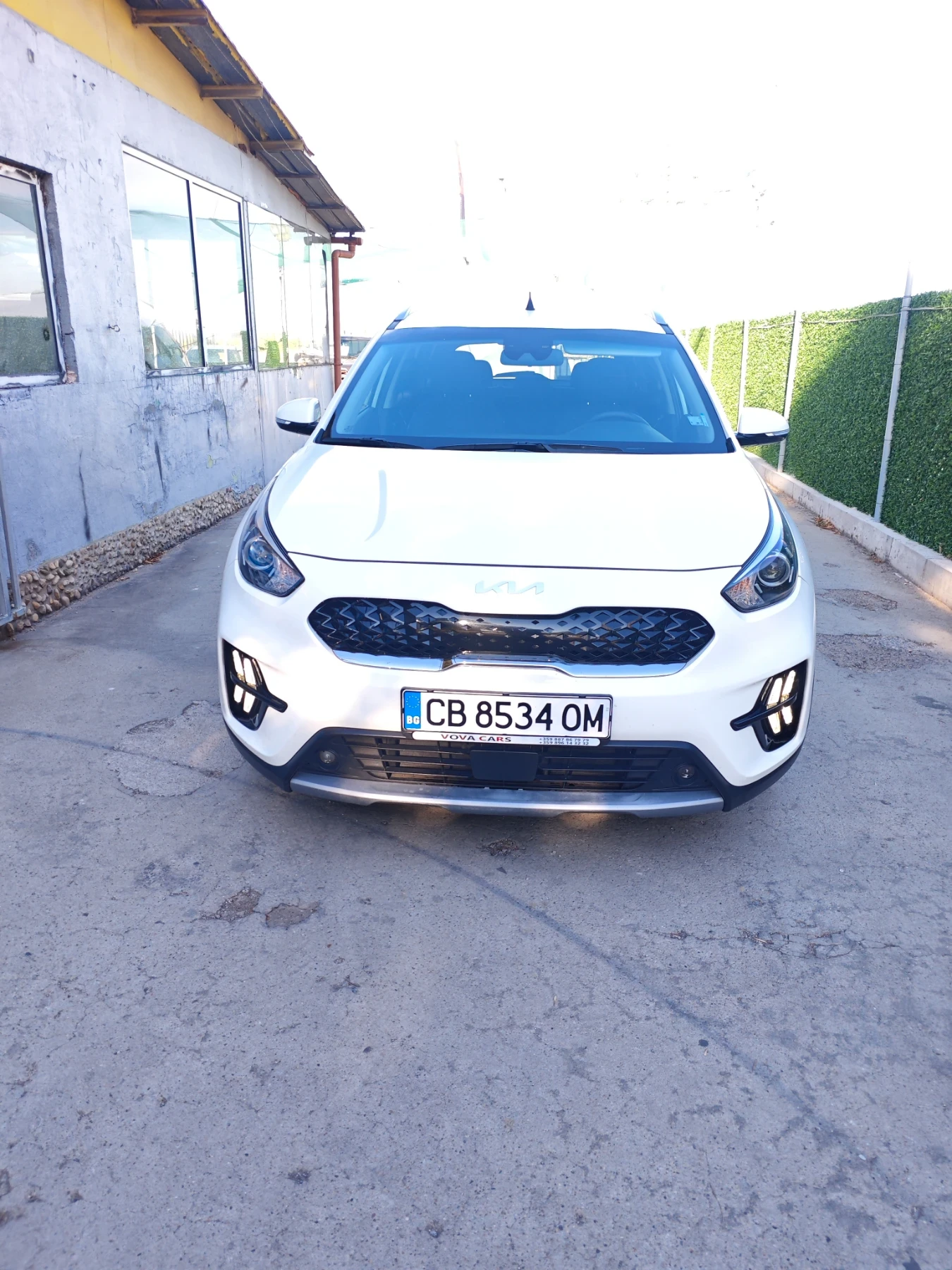 Kia Niro 1.6 GDI Hybrid 22 г. , снимка 2 - Автомобили и джипове - 56315023