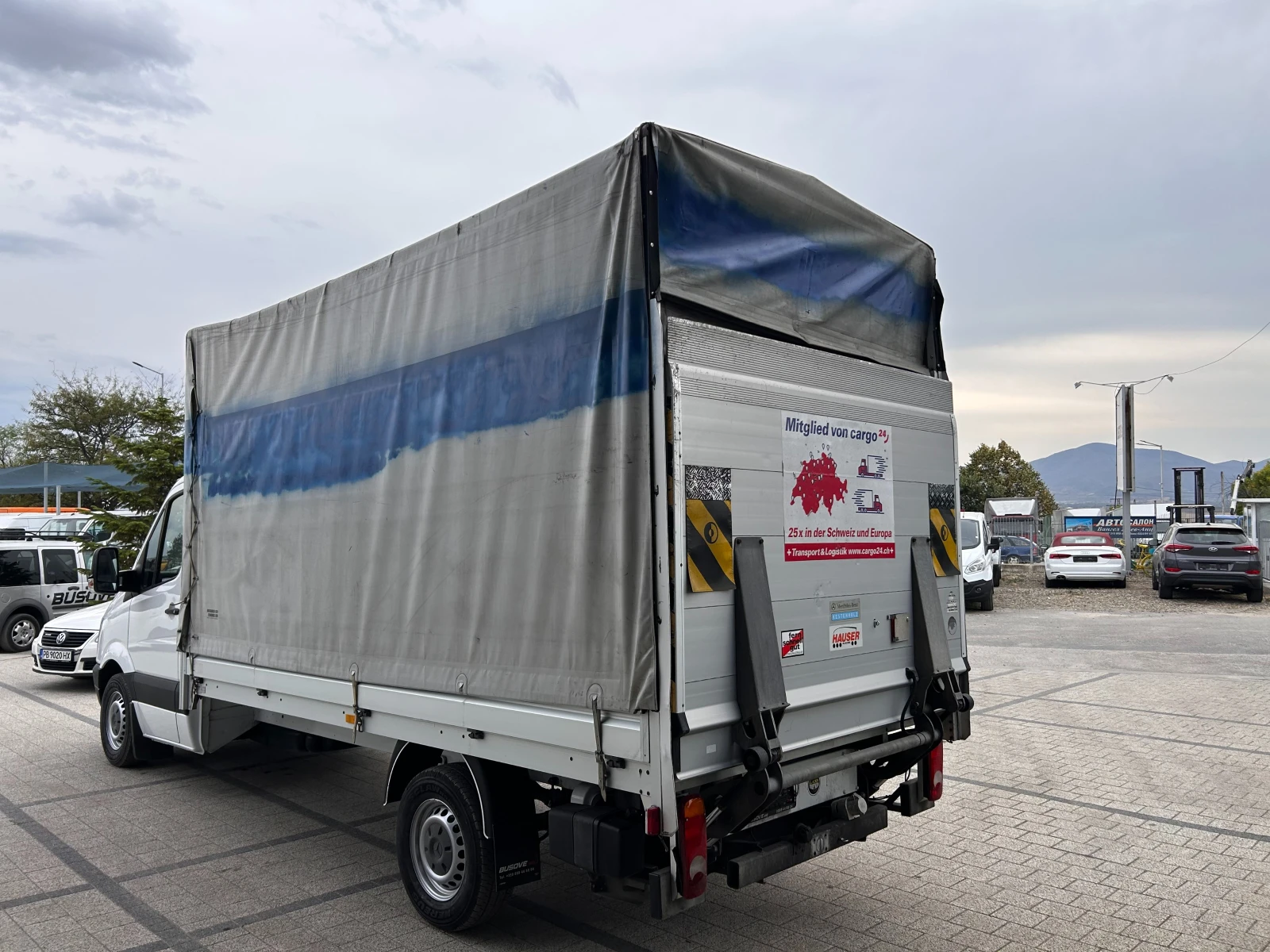 Mercedes-Benz Sprinter 319 CDI Клима 4.25м. Падащ борд  - изображение 5
