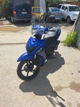  Suzuki Sixteen