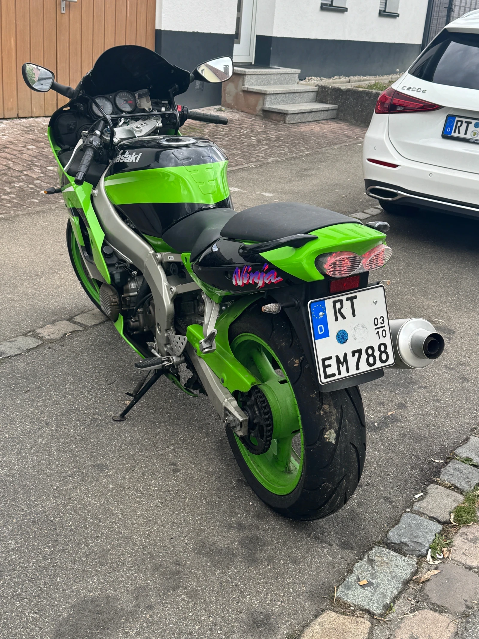 Kawasaki Ninja Zx600 - изображение 3