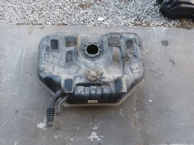 Резервоар хонда акорд 2.0 бензин 