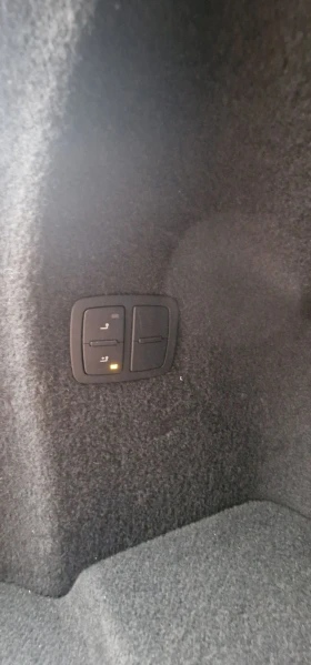 Audi S8, снимка 9