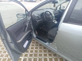 Toyota Corolla verso 1.8 VVTI, снимка 11