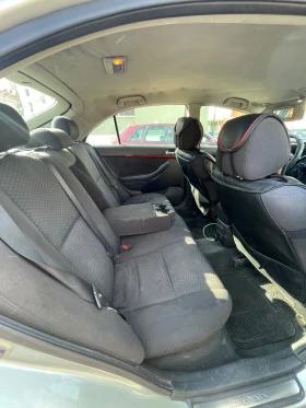 Обява за продажба на Toyota Avensis ~3 800 лв. - изображение 4