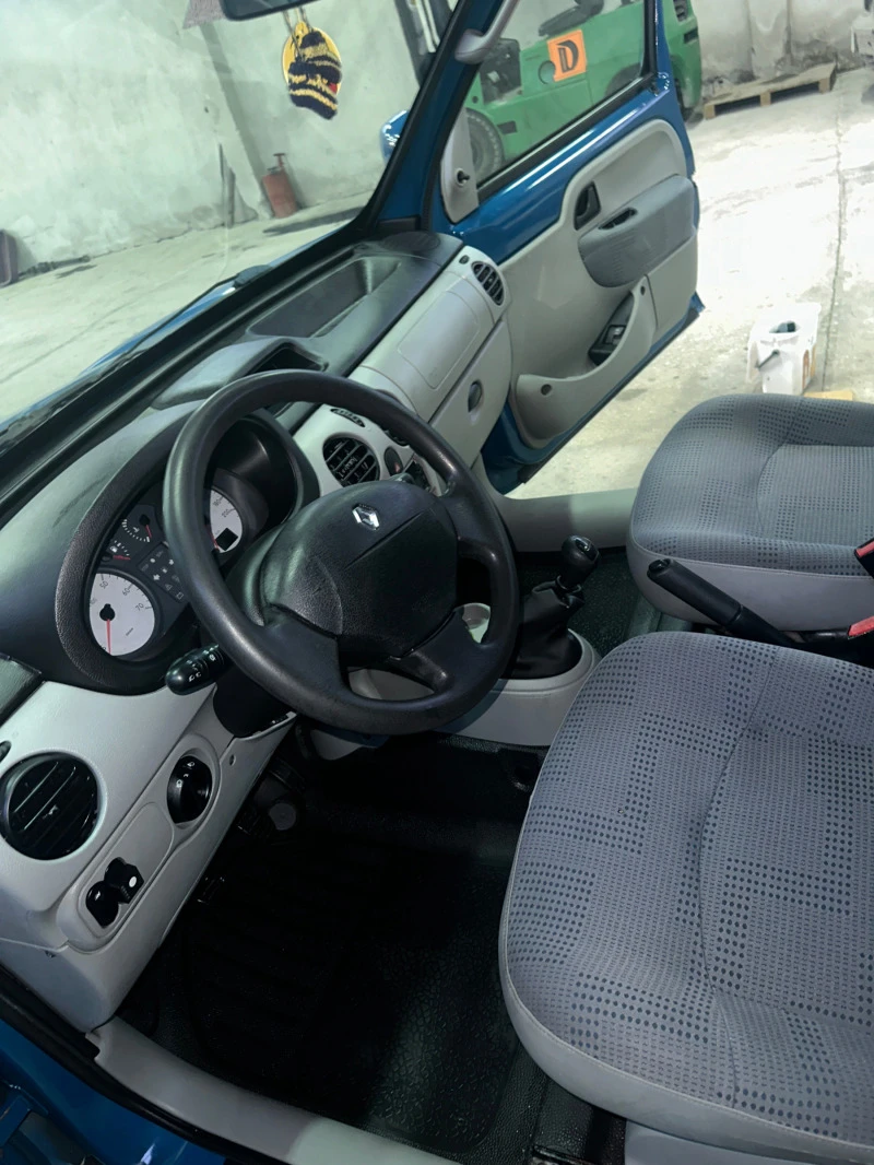 Renault Kangoo 1.6, снимка 7 - Автомобили и джипове - 46665044