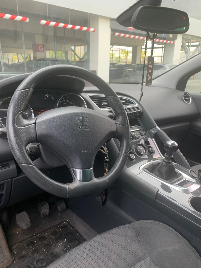 Peugeot 3008, снимка 6 - Автомобили и джипове - 47389311