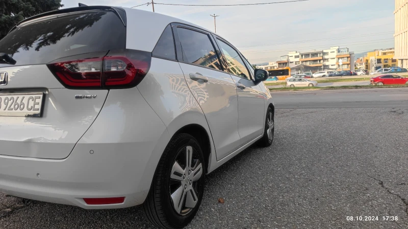 Honda Jazz JAZZ 1.5 Executive-НОВ ВНОС, снимка 4 - Автомобили и джипове - 47514116