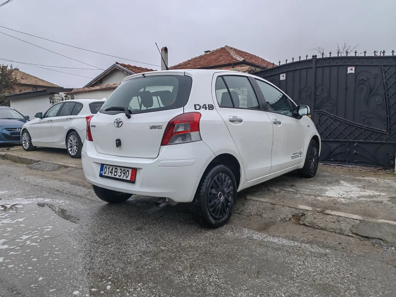 Toyota Yaris 1.4D4d/Facelift-6ск, снимка 5 - Автомобили и джипове - 47958312