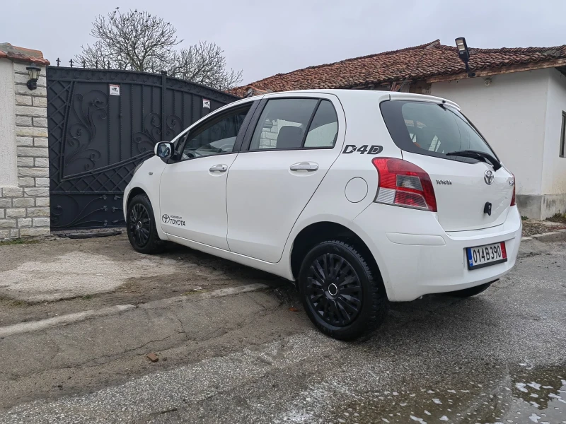 Toyota Yaris 1.4D4d/Facelift-6ск, снимка 6 - Автомобили и джипове - 47958312