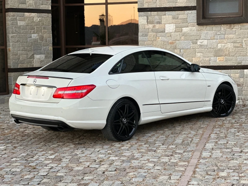 Mercedes-Benz E 350 E350 COUPE, снимка 3 - Автомобили и джипове - 48476488