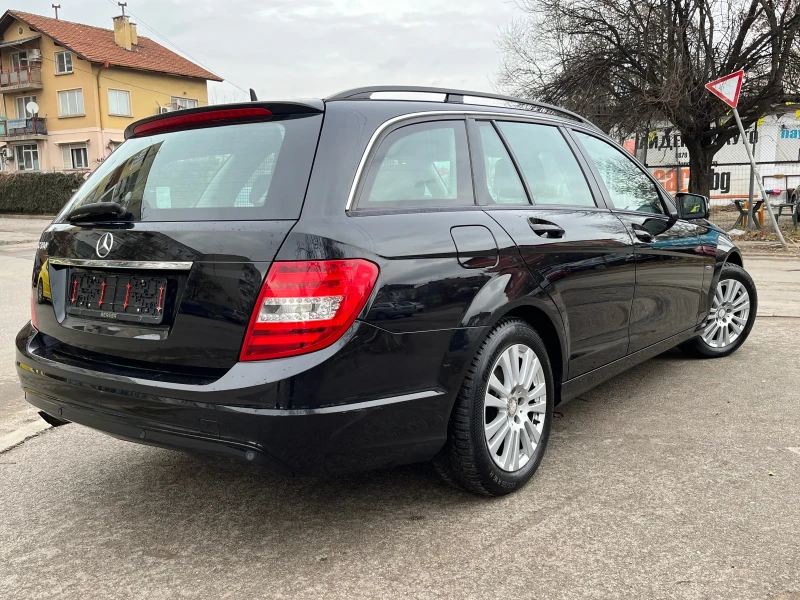 Mercedes-Benz C 180, снимка 2 - Автомобили и джипове - 48251912