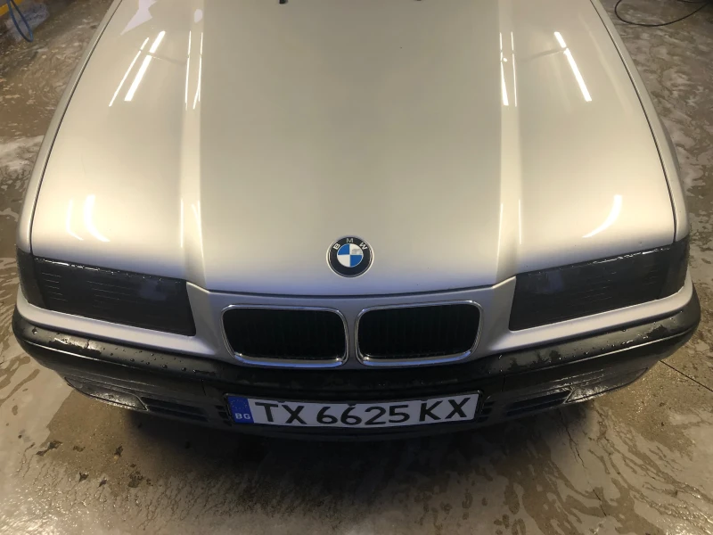 BMW 318, снимка 1 - Автомобили и джипове - 48409493