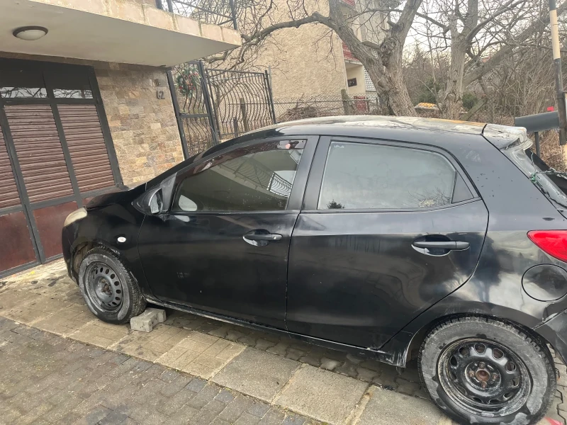 Mazda 2, снимка 5 - Автомобили и джипове - 48836960