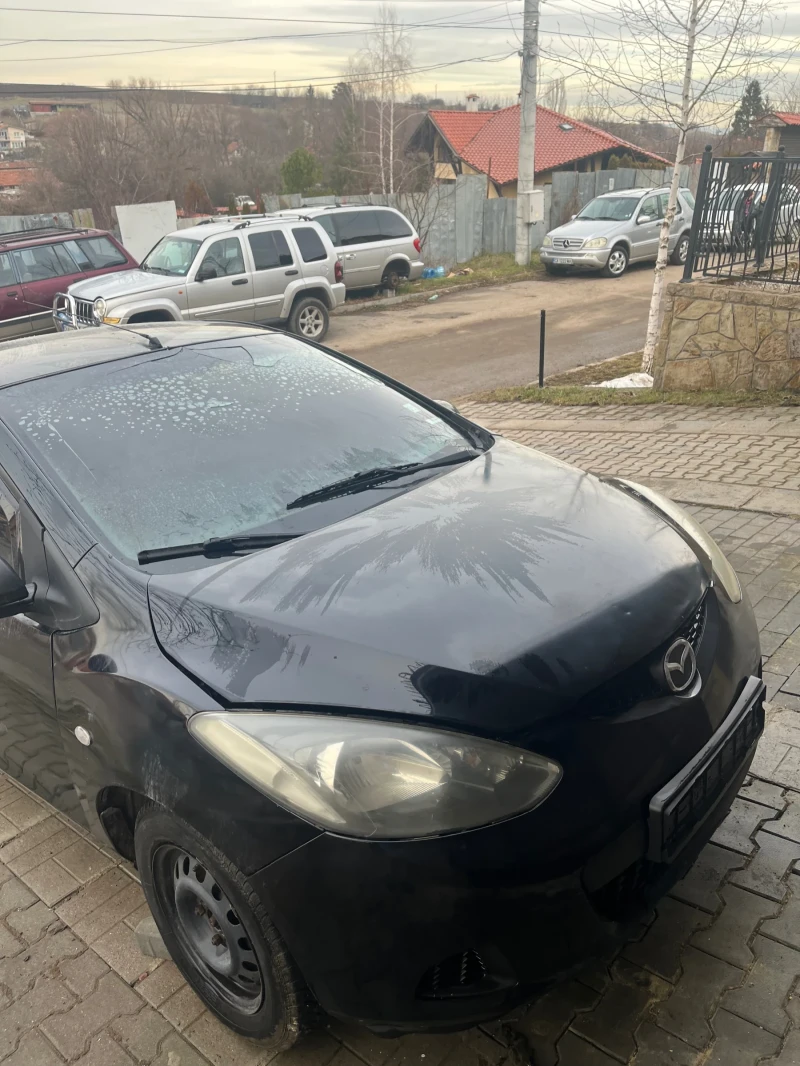 Mazda 2, снимка 1 - Автомобили и джипове - 48836960