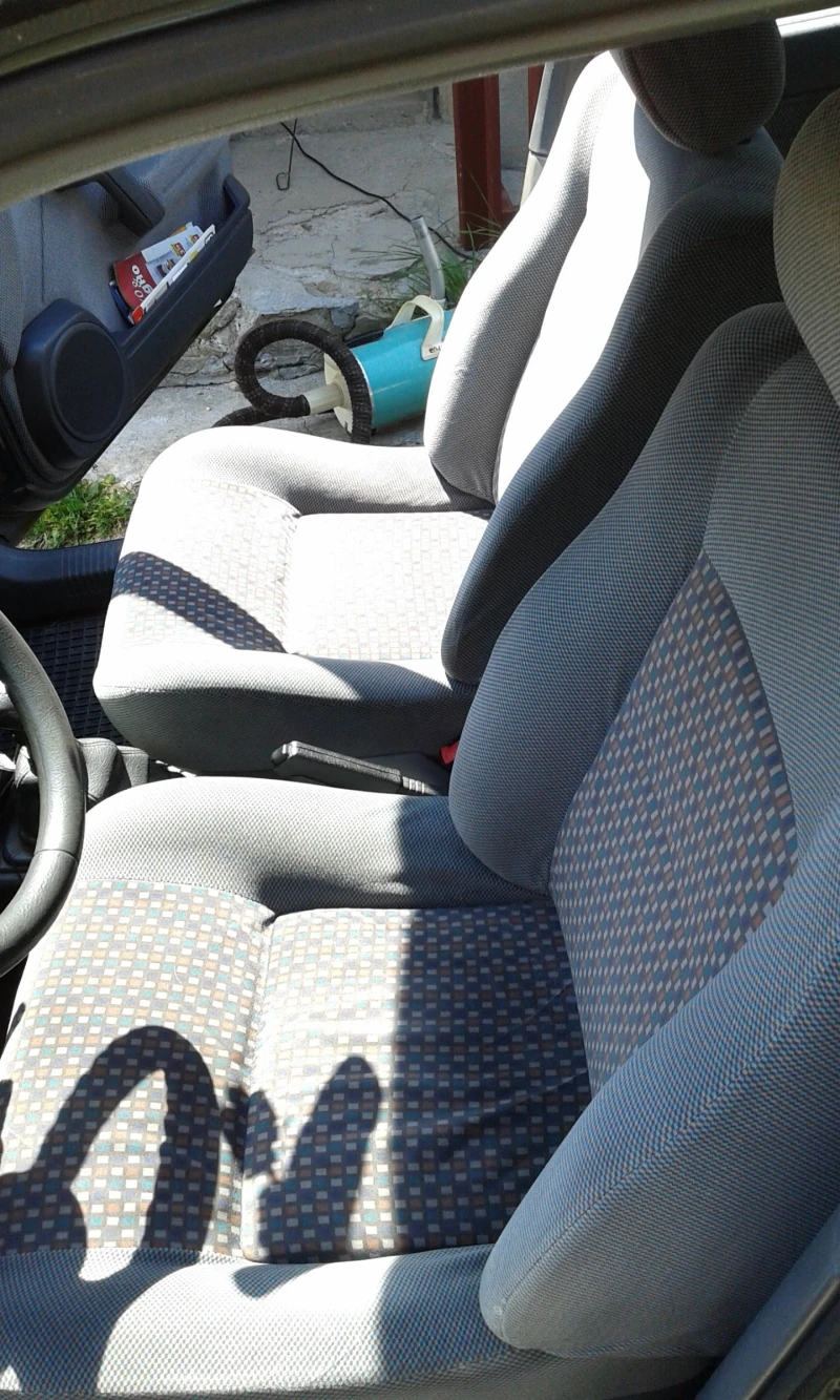 Renault 19 1993, снимка 4 - Автомобили и джипове - 51962770