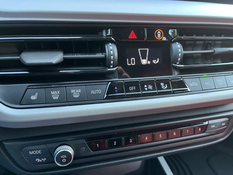 BMW 116 i 110 к.с, снимка 13 - Автомобили и джипове - 52226507