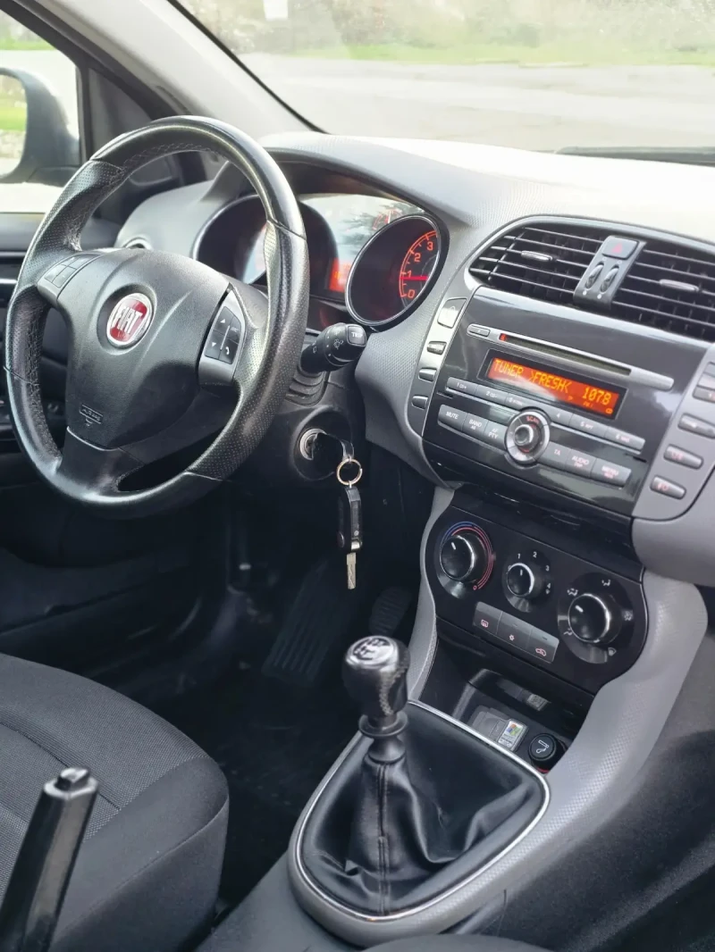 Fiat Bravo 1.4* 90* Панорама, снимка 14 - Автомобили и джипове - 52832095