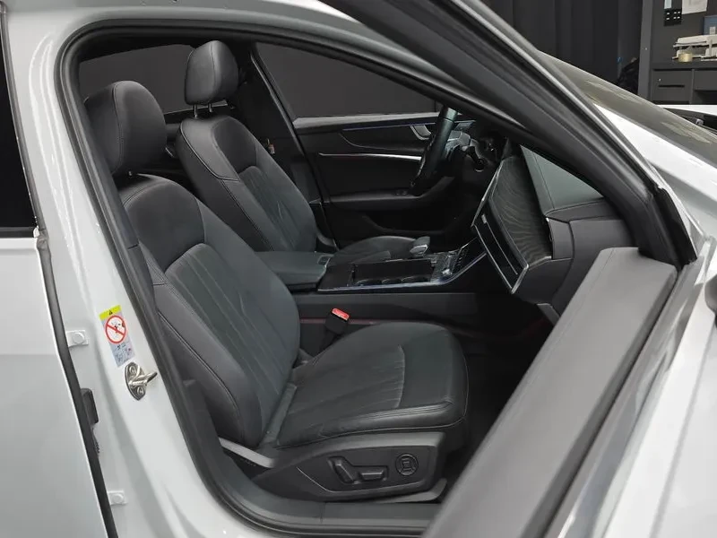 Audi A6 2.0 TFSI Quattro, снимка 12 - Автомобили и джипове - 55084784