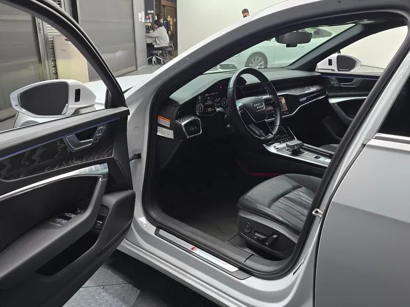 Audi A6 2.0 TFSI Quattro, снимка 10 - Автомобили и джипове - 55084784