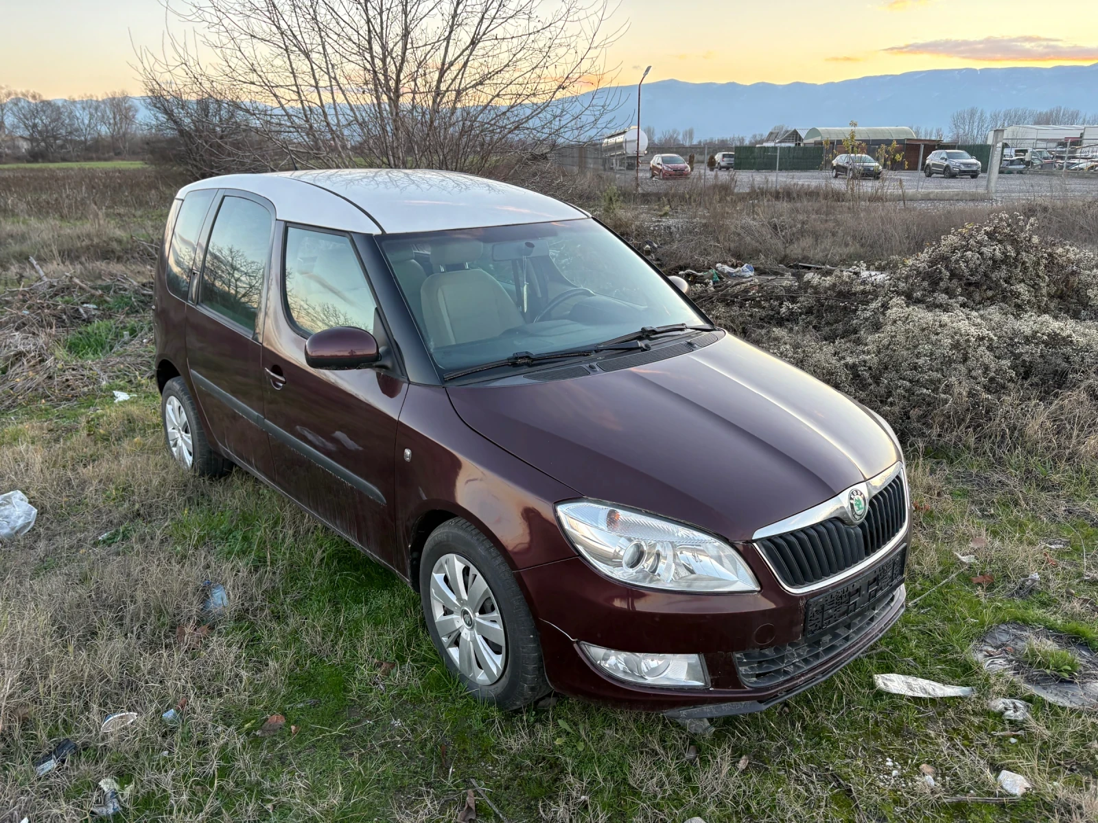 Skoda Roomster 1.6 TDI 105 кс Подгрев Климатроник Парктроник, снимка 1