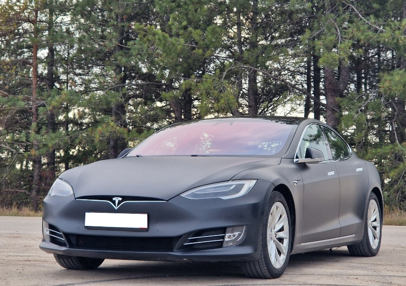Tesla Model S 4x4 с Гаранция до 2027 - изображение 1