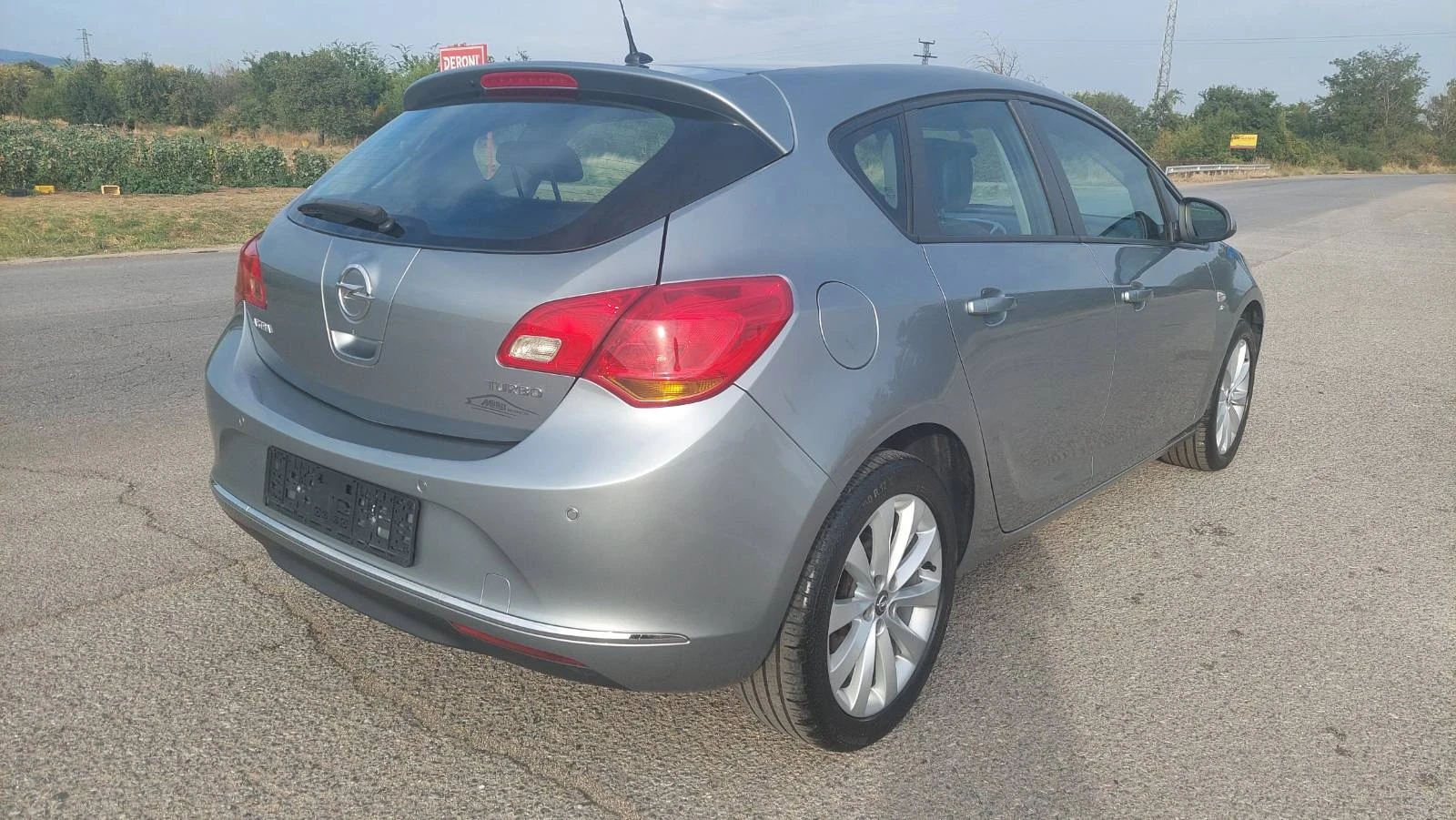 Opel Astra 1.4 T Active - изображение 7